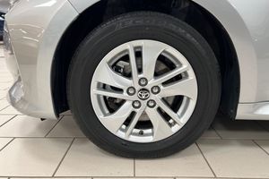 Toyota Yaris bild 17