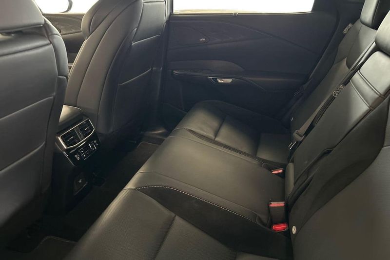 Lexus RX bild 14