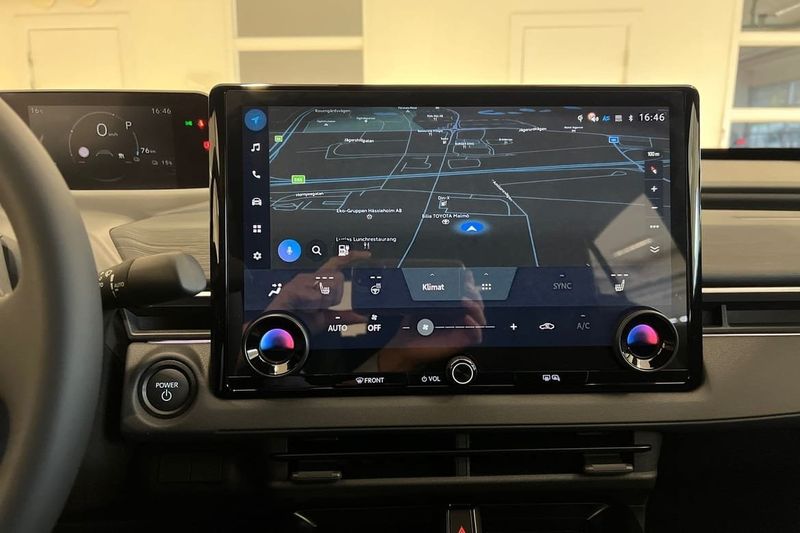 Toyota C-HR bild 15
