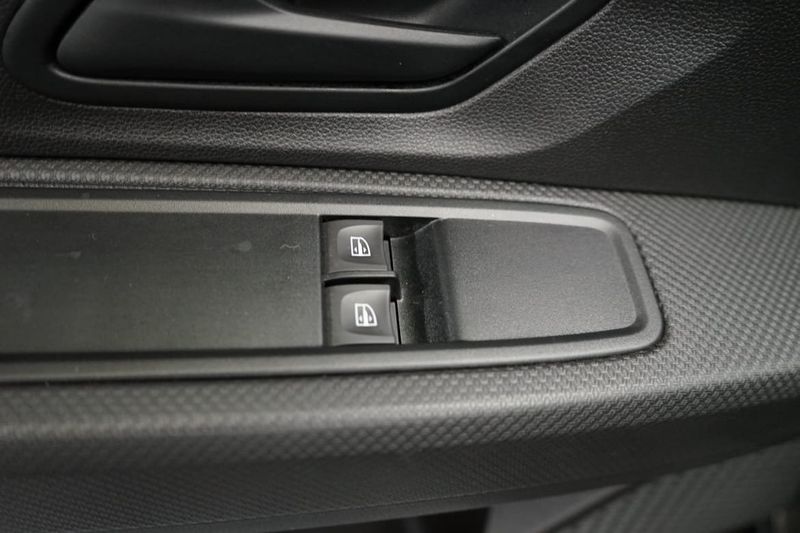 Dacia Sandero bild 8