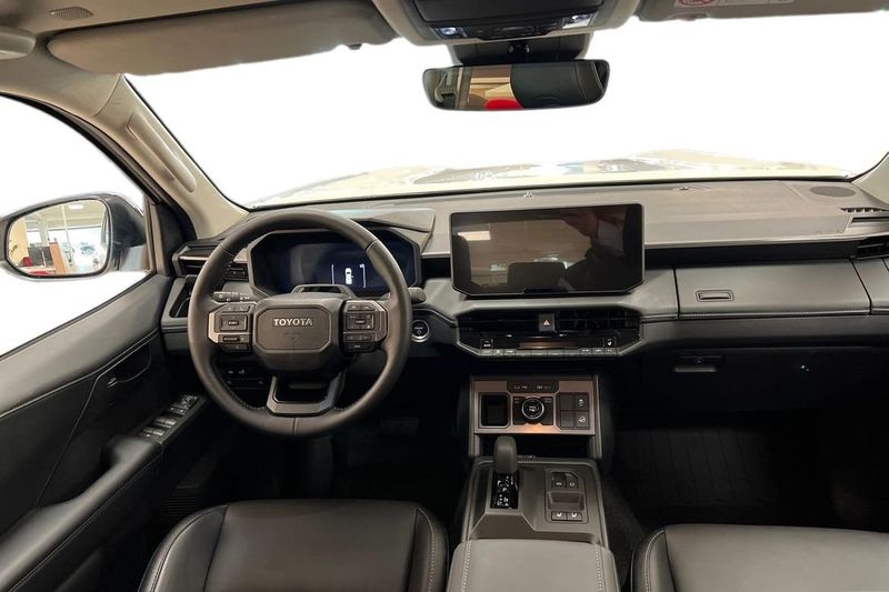 Toyota Hilux bild 8