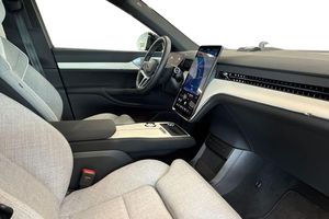 Volvo EX90 bild 7