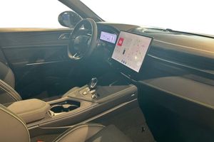 Lynk & Co 01 bild 7