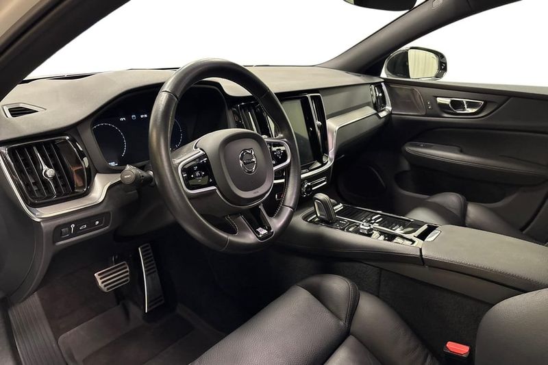 Volvo V60 bild 8