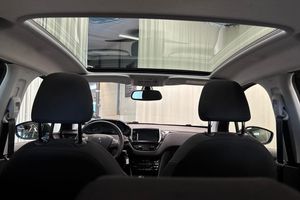 Peugeot 208 bild 20