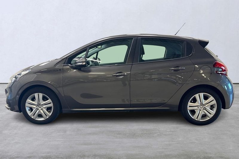 Peugeot 208 bild 2