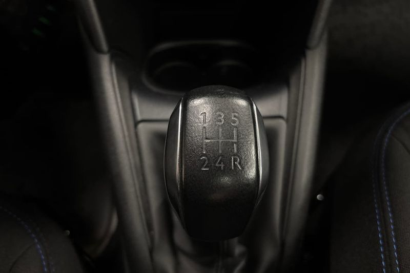 Peugeot 208 bild 15