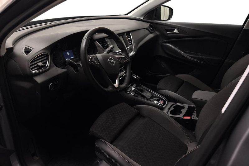 Opel Grandland X bild 8