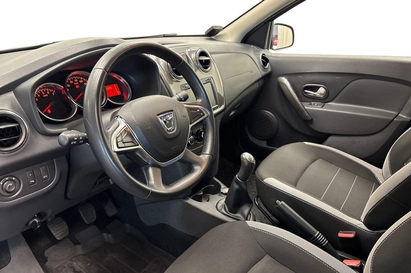 Dacia Sandero bild 8