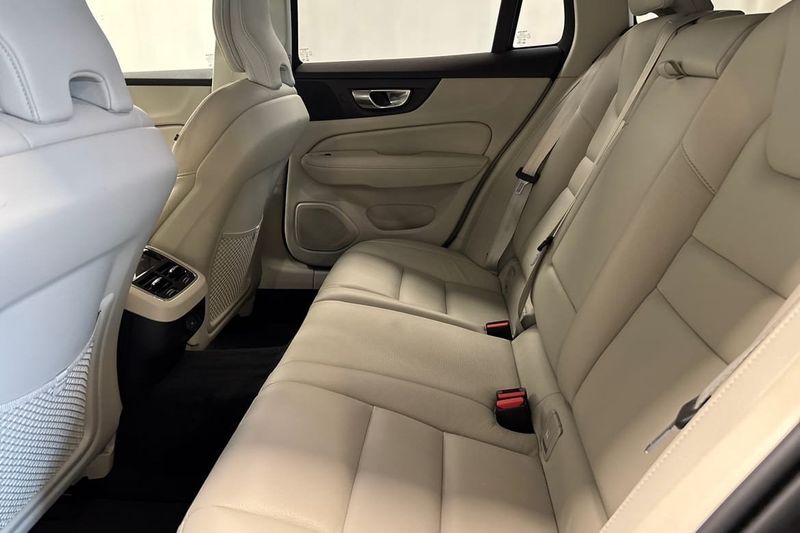 Volvo V60 bild 12