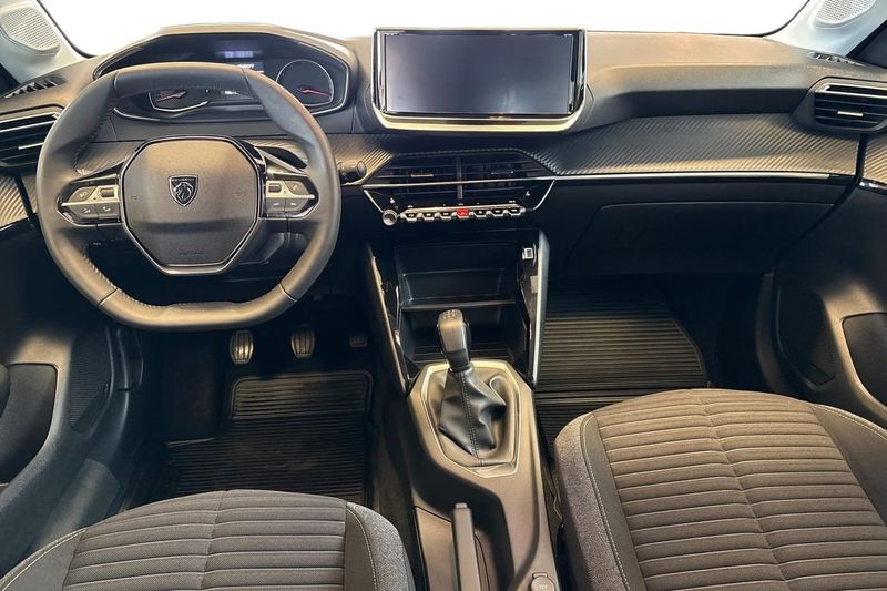 Peugeot 208 bild 9