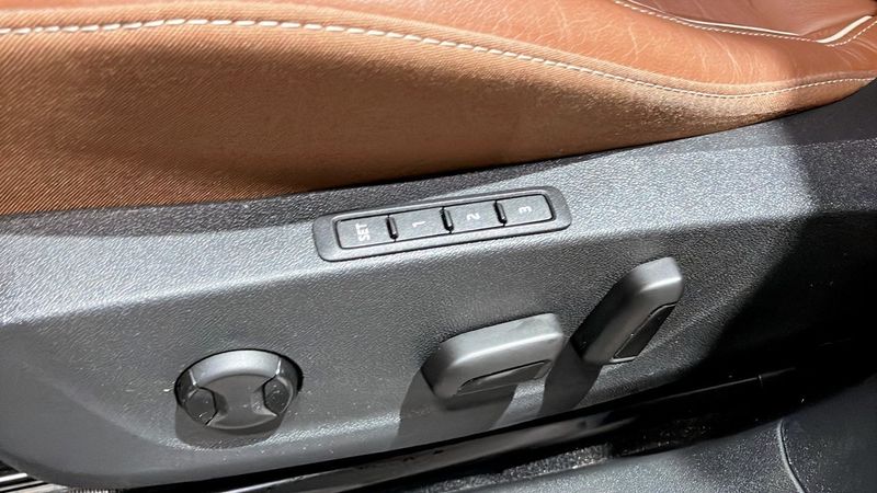 Skoda Enyaq bild 13