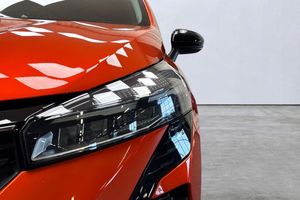 Renault Clio bild 18
