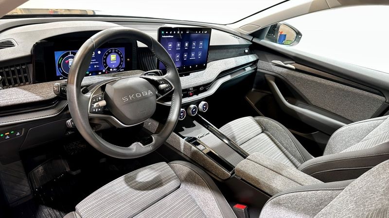 Skoda Superb bild 7