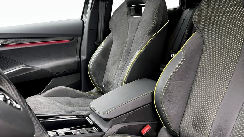 Skoda Enyaq bild 8