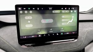 Skoda Enyaq bild 18