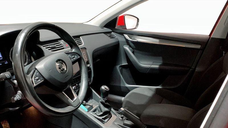 Skoda Octavia bild 7