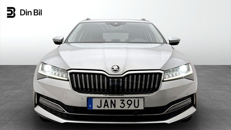 Skoda Superb bild 4