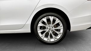 Skoda Superb bild 6