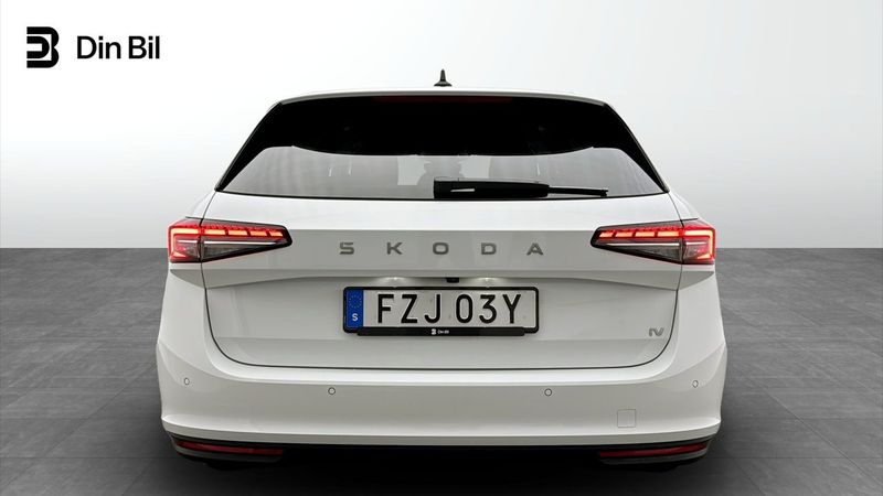 Skoda Superb bild 5