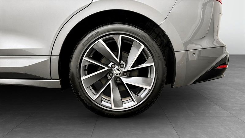 Skoda Enyaq bild 6