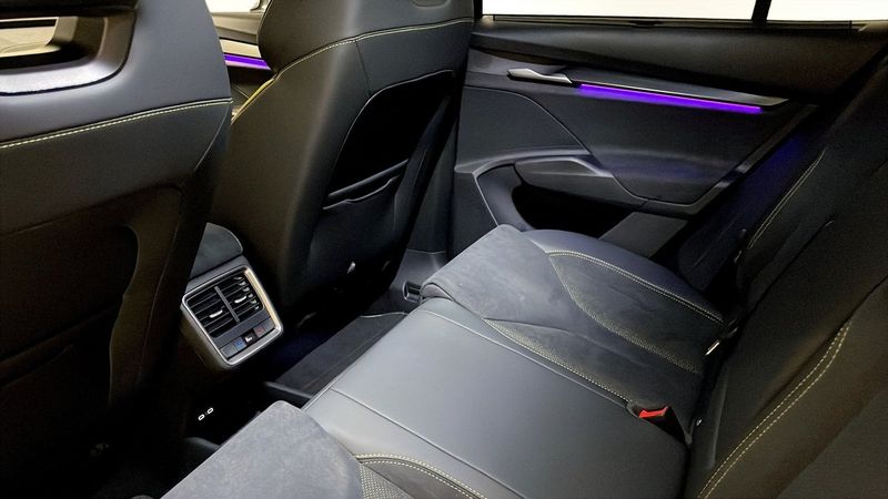 Skoda Enyaq bild 11