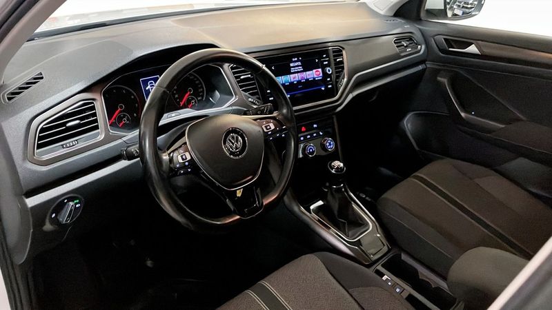 Volkswagen T-Roc bild 7
