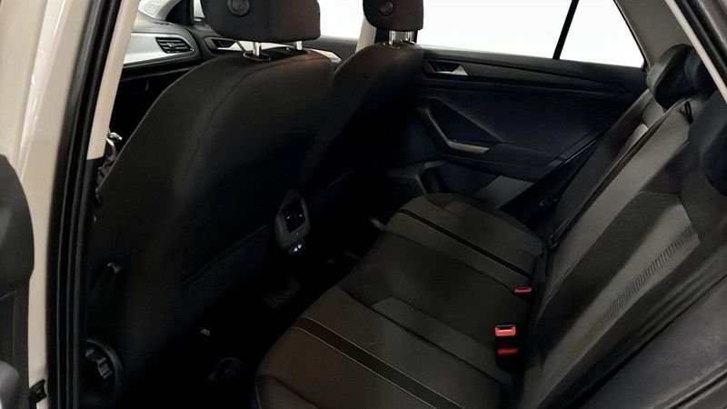 Volkswagen T-Roc bild 11
