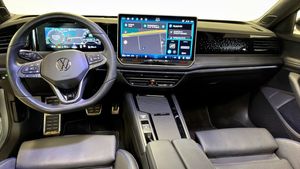 Volkswagen Passat bild 11