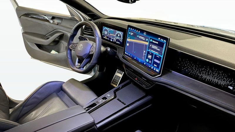 Volkswagen Passat bild 12