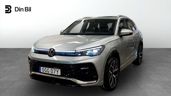Volkswagen Tiguan eHybrid DSG R-Line Edition Drag/P-värmare - 2025