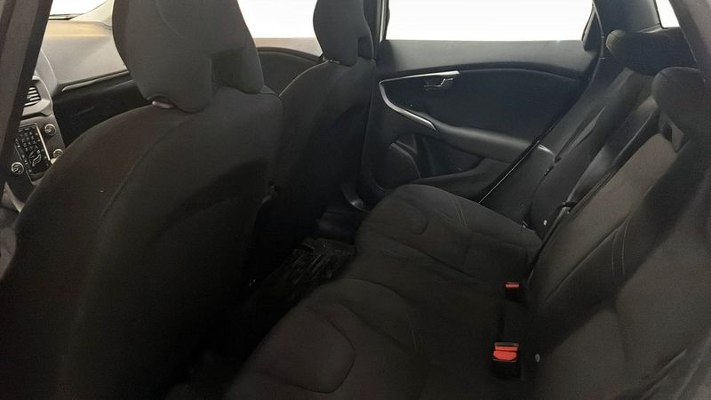 Volvo V40 bild 11
