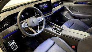 Volkswagen Passat bild 7