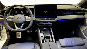 Volkswagen Passat bild 11