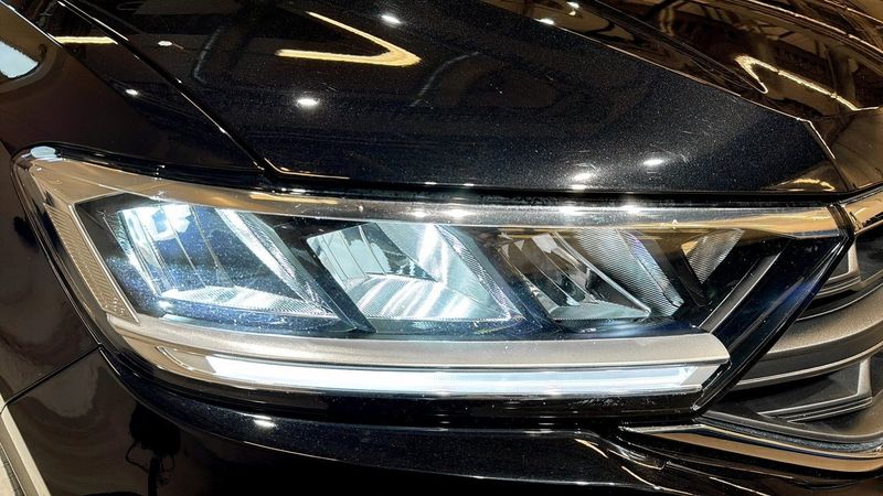 Volkswagen T-Roc bild 14