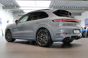 Porsche Cayenne bild 2