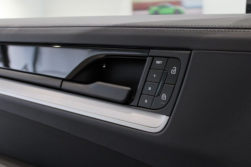 Porsche Cayenne bild 14