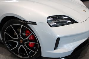 Porsche Taycan bild 9