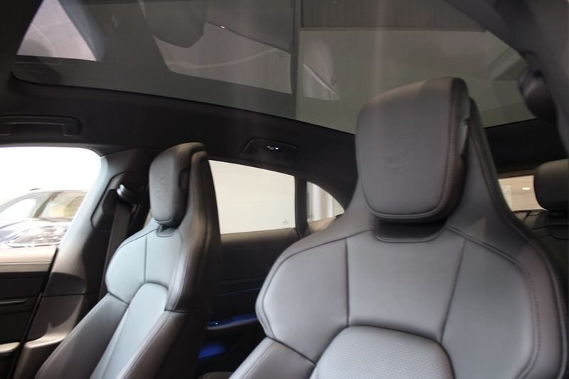 Porsche Taycan bild 4