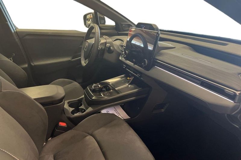 Toyota C-HR bild 7