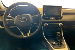 Toyota RAV4 bild 10