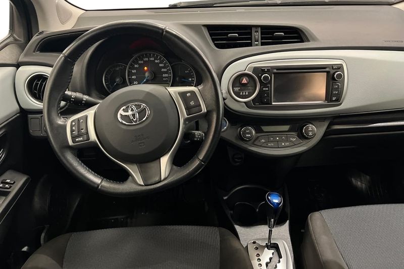 Toyota Yaris bild 10