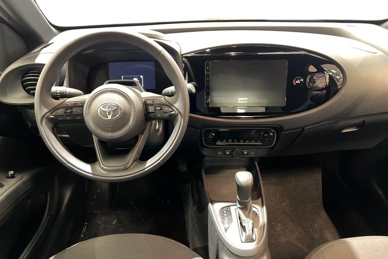 Toyota Aygo X bild 10