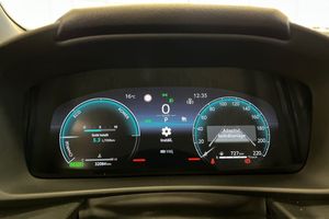 Toyota C-HR bild 16