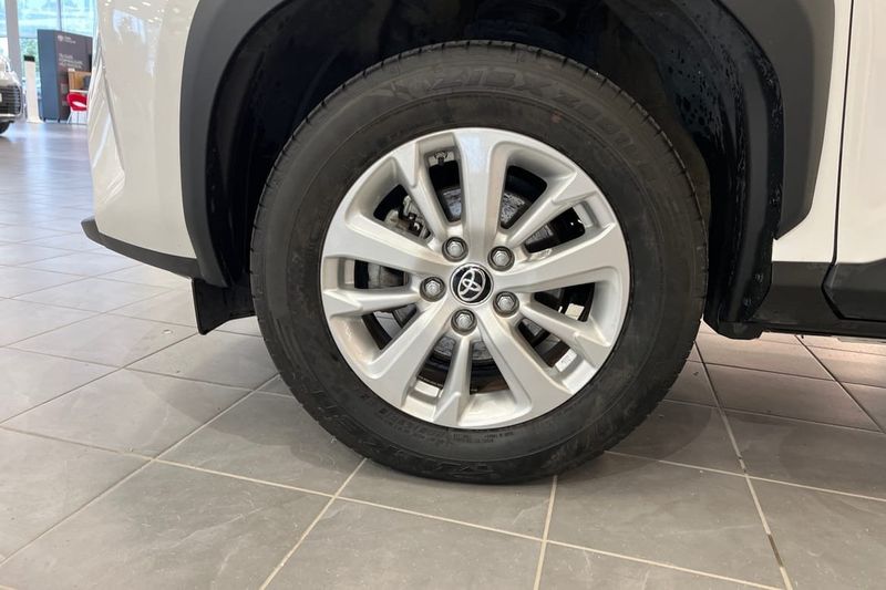 Toyota Yaris Cross bild 17