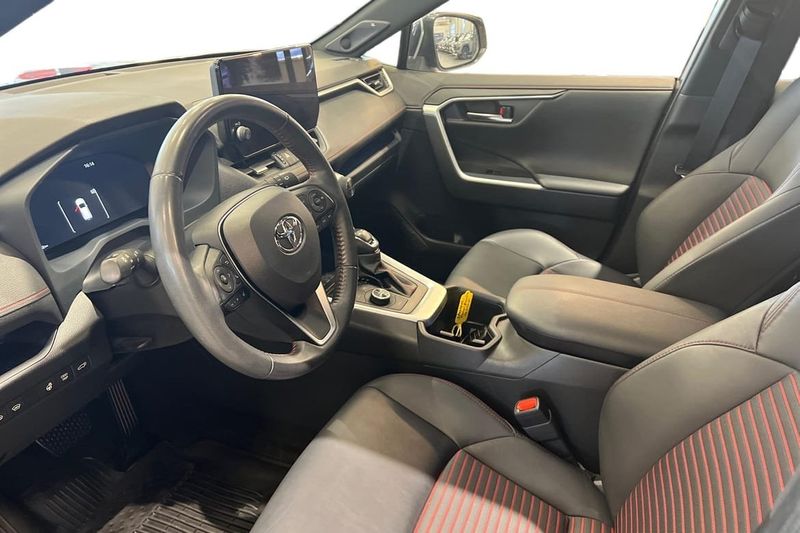 Toyota RAV4 bild 14