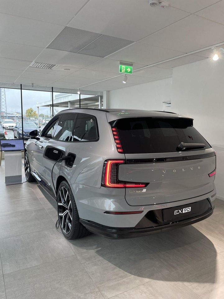 Volvo EX90 bild 6
