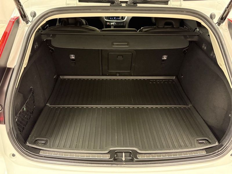 Volvo V60 bild 21