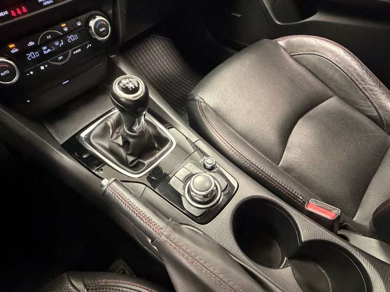 Mazda 3 bild 13
