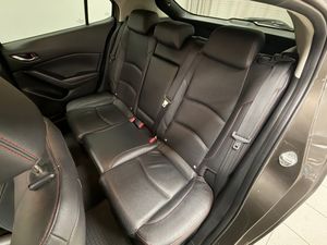 Mazda 3 bild 7